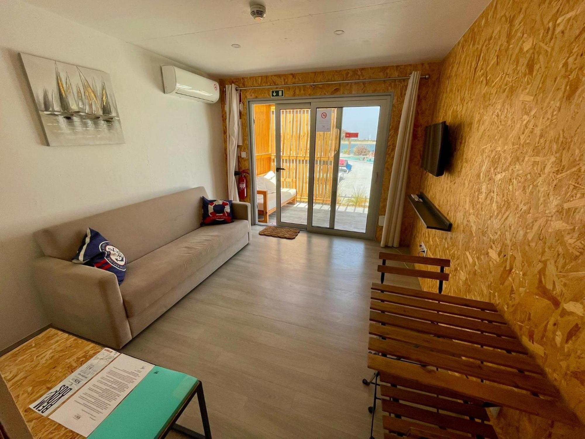 818 Centro Nautico Bungalows Вила-Реал-ди-Санту-Антониу Экстерьер фото