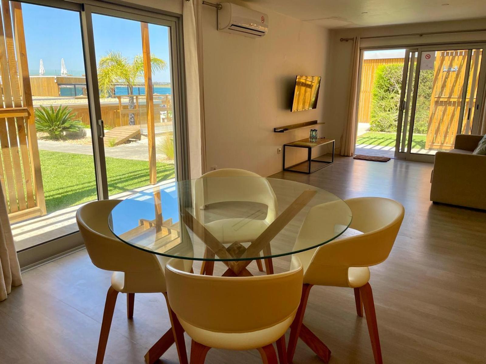 818 Centro Nautico Bungalows Вила-Реал-ди-Санту-Антониу Экстерьер фото