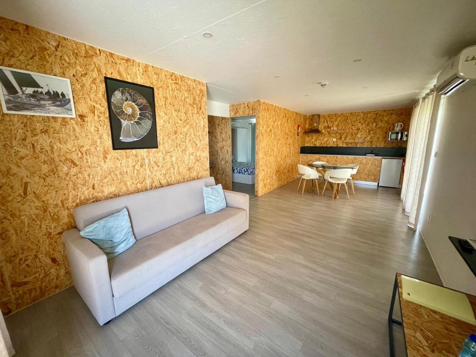 818 Centro Nautico Bungalows Вила-Реал-ди-Санту-Антониу Экстерьер фото